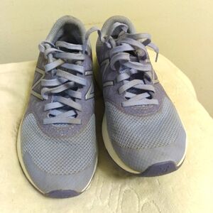 Girls NEW BALANCE URGE YPURGCG Athletic Sneakers Size 3 KIDS